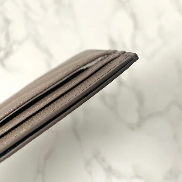 ❌SOLD❌ Saint Laurent YSL Card Holder Dusty Beige Grain de Poudre - Picture 10 of 16